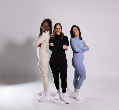AQUARIUS ESSENTIAL JUMPSUIT LONG SLEEVE