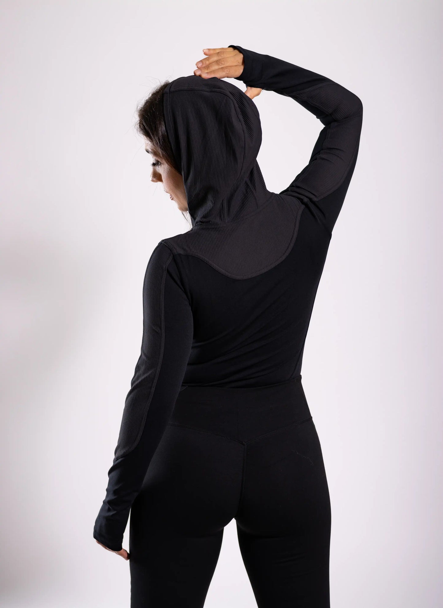 AQUARIUS ESSENTIAL JUMPER