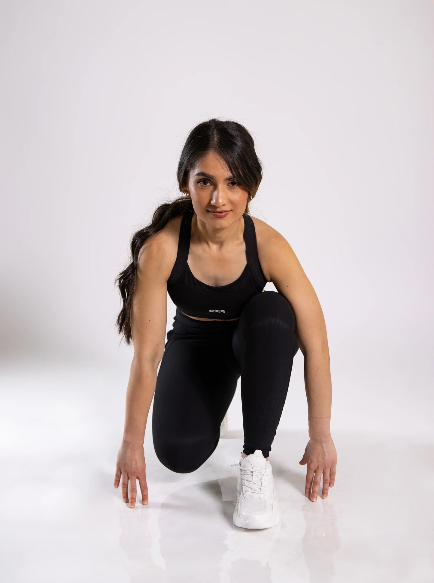 AQUARIUS ESSENTIAL BRA