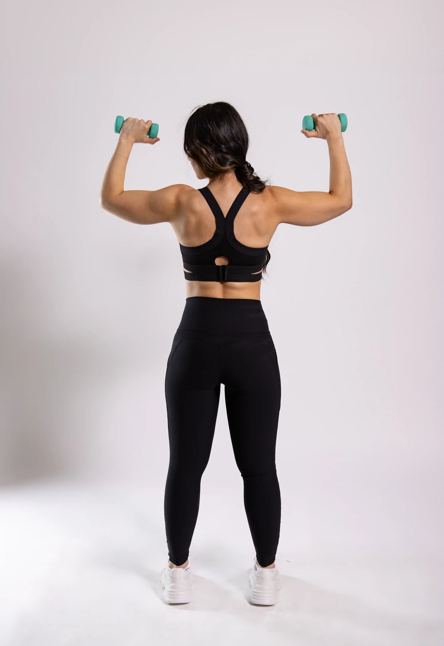 AQUARIUS ESSENTIAL BRA