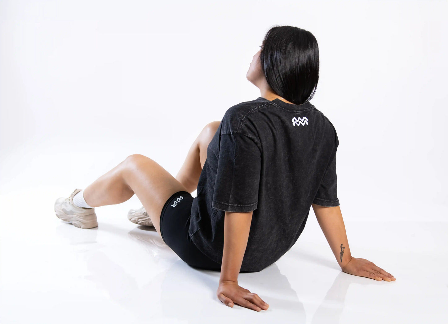 HORIZON OVERSIZED TEE